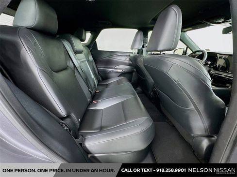 Used 2023 Lexus RX 350 Premium w/ Accessory Package (Z1) image 27