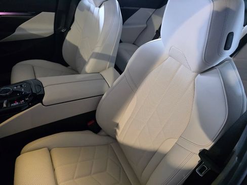 New 2027 BMW 530i xDrive AWD/4WD image 9