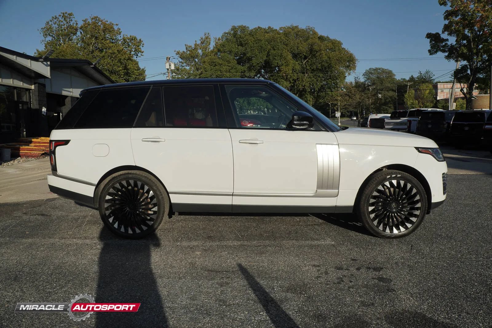 Used 2021 Land Rover Range Rover Autobiography AWD/4WD image 8