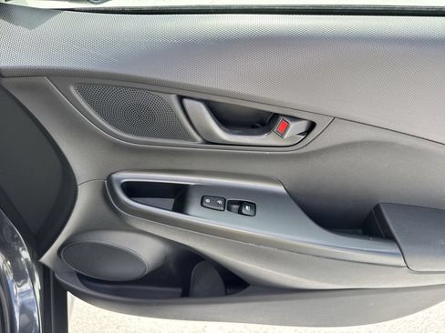 Used 2019 Hyundai Kona SEL FWD image 43