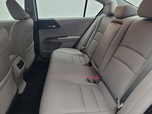 Used 2017 Honda Accord EX-L image 18