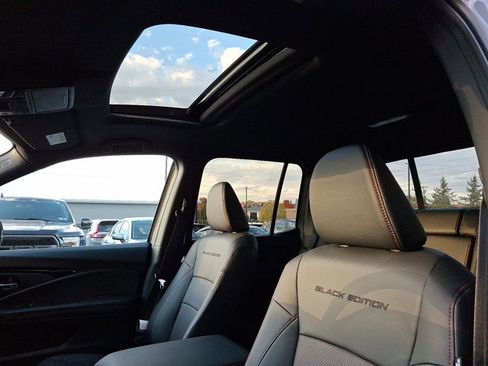 New 2026 Honda Ridgeline Black Edition image 11