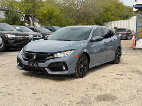 Used 2019 Honda Civic EX image 3