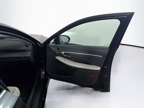 Used 2025 Hyundai Sonata SEL FWD image 33