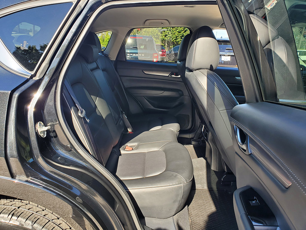 Used 2024 MAZDA CX-5 AWD 2.5 S w/ Select Package image 17