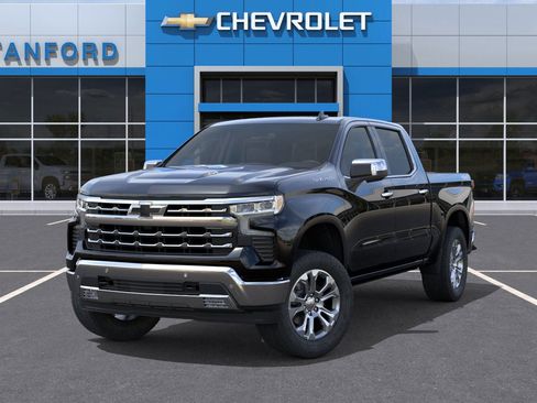 New 2026 Chevrolet Silverado 1500 LTZ w/ LTZ Premium Package AWD/4WD image 6