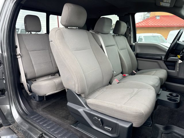 Used 2017 Ford F150 XLT w/ Equipment Group 302A Luxury AWD/4WD image 25