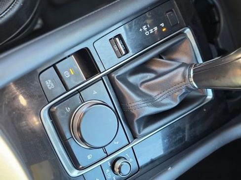 Used 2019 MAZDA MAZDA3 AWD Hatchback w/ Premium Pkg image 27