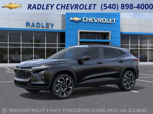 New 2026 Chevrolet Trax RS w/ Sunroof Package image 2