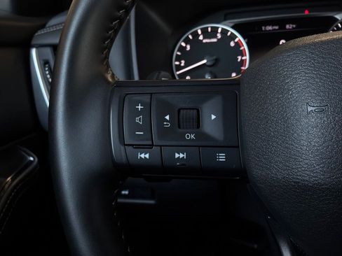 Used 2026 Nissan Rogue SV FWD image 35