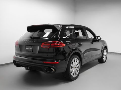 Certified 2015 Porsche Cayenne Diesel AWD/4WD image 12