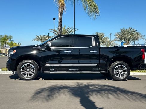 Used 2026 Chevrolet Silverado 1500 High Country w/ Technology Package AWD/4WD image 7