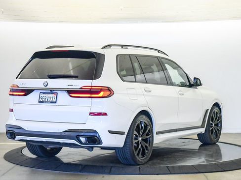 Certified 2023 BMW X7 xDrive40i w/ Executive Package image 5