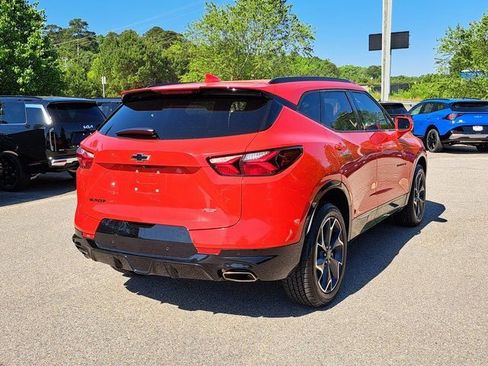 Used 2020 Chevrolet Blazer RS w/ LPO, Cargo Package FWD image 5