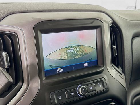 Used 2020 Chevrolet Silverado 1500 Custom w/ Custom Value Package AWD/4WD image 13