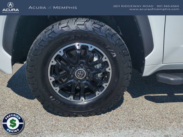 Used 2022 Toyota Tundra SR5 AWD/4WD image 12