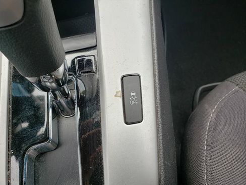 Used 2015 Chevrolet Cruze LT FWD image 18