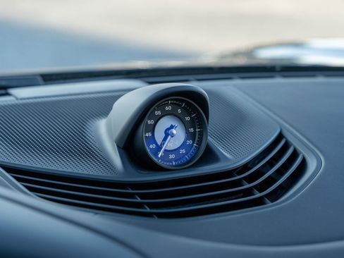 Certified 2024 Porsche Taycan GTS image 29