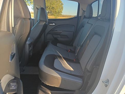 Used 2020 Chevrolet Colorado Z71 image 7