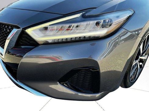 Used 2019 Nissan Maxima 3.5 S w/ Floor Mat Group FWD image 11