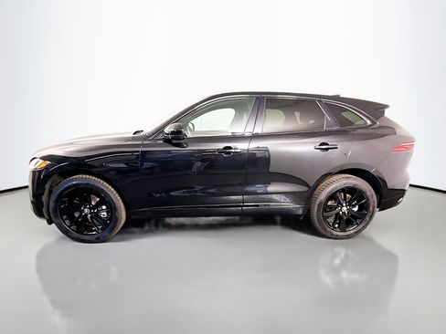 Used 2025 Jaguar F-PACE R-Dynamic S image 6