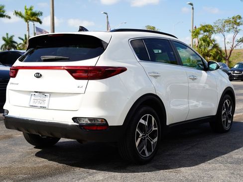 Used 2021 Kia Sportage EX w/ EX Technology Package image 12