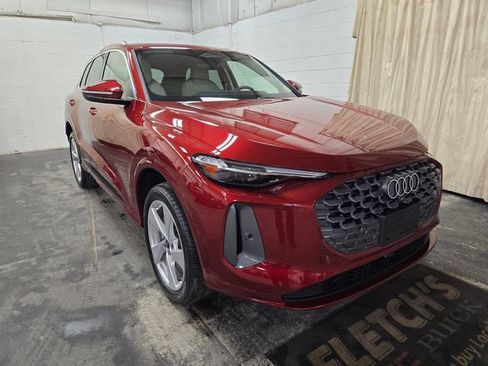 New 2025 Audi Q5 Premium Plus image 3