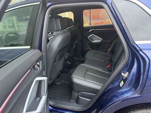 Used 2023 Audi Q3 2.0T Premium Plus image 29