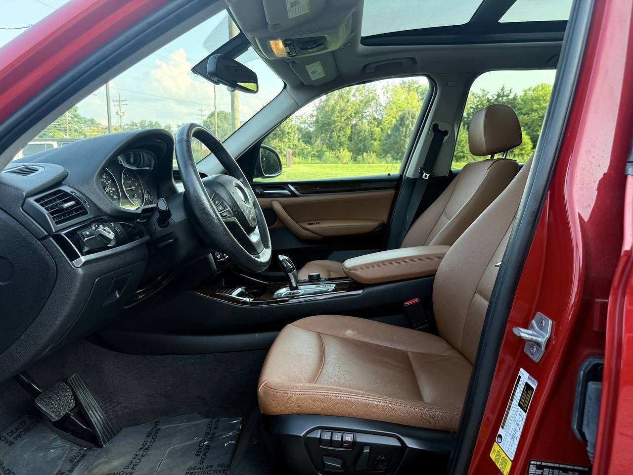 Used 2017 BMW X3 sDrive28i RWD image 13