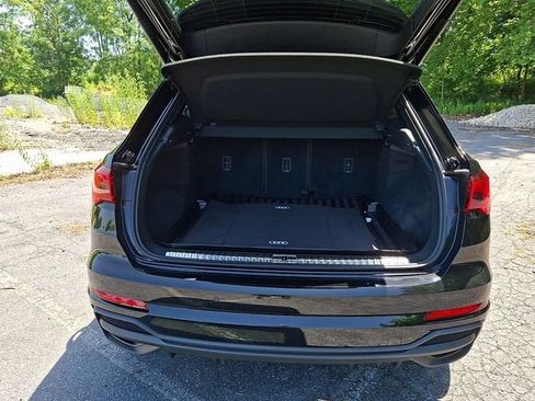 Used 2023 Audi Q3 2.0T Premium AWD/4WD image 43