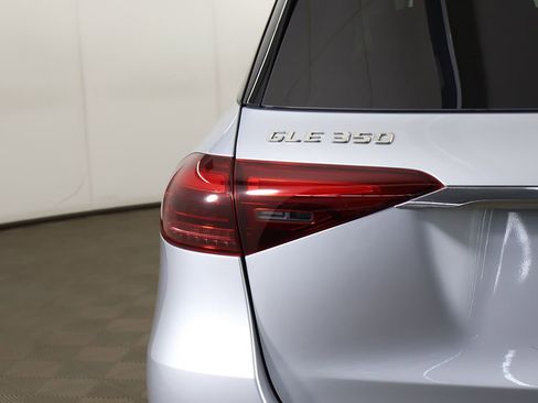Used 2024 Mercedes-Benz GLE 350 4MATIC image 19