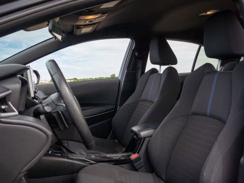 Used 2021 Toyota Corolla SE w/ Carpet Mat Package (TMS) FWD image 14