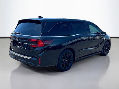 Used 2026 Honda Odyssey Sport-L image 7