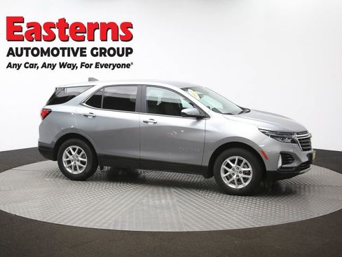 Used 2023 Chevrolet Equinox LT image 45