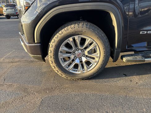 New 2026 GMC Sierra 1500 Denali w/ Technology Package image 11