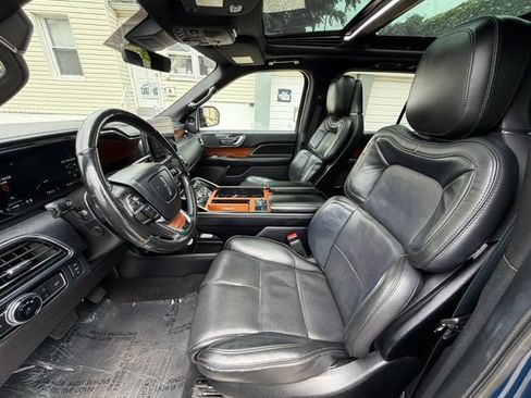 Used 2019 Lincoln Navigator L Reserve AWD/4WD image 14