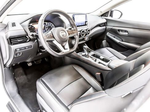 Used 2021 Nissan Sentra SR w/ SR Premium Package FWD image 26