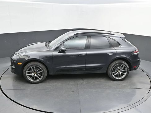 New 2026 Porsche Macan AWD/4WD image 25