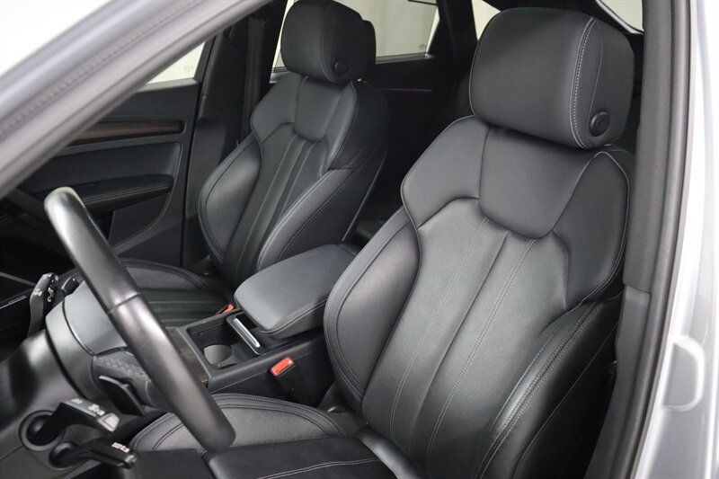 Used 2022 Audi Q5 2.0T Prestige AWD/4WD image 24