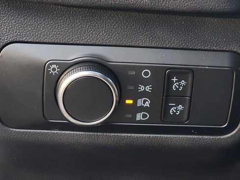 Used 2025 Ford Escape Active image 27