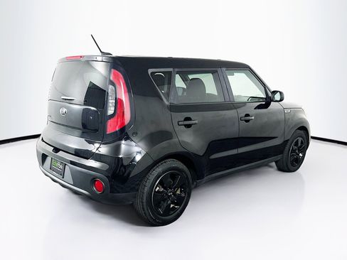 Used 2017 Kia Soul FWD image 9