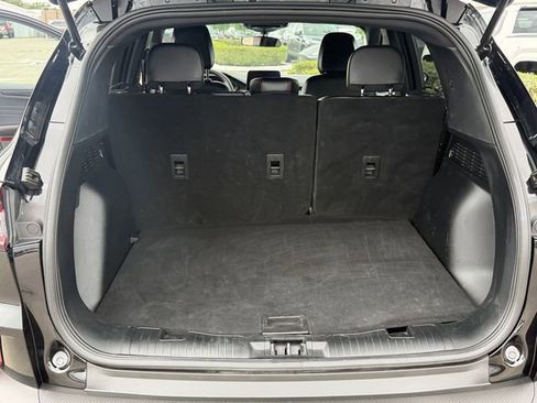 Used 2025 Ford Escape ST-Line FWD image 24