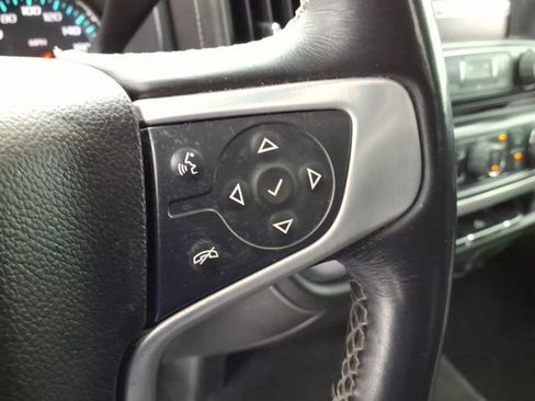 Used 2017 GMC Sierra 1500 SLE image 8