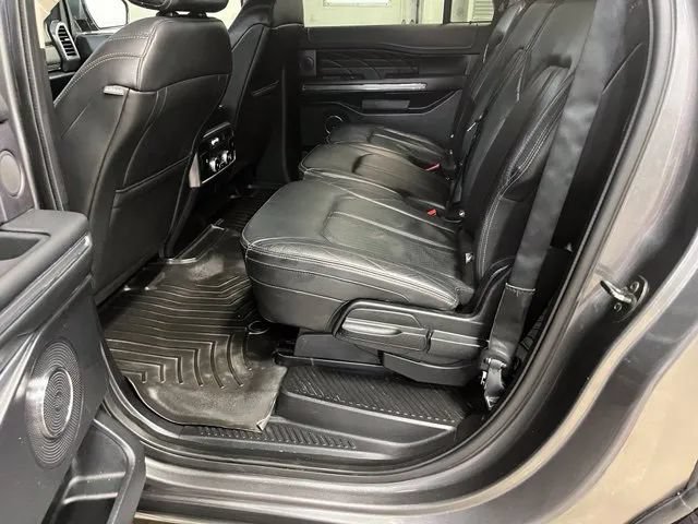 Used 2018 Ford Expedition Max Platinum AWD/4WD image 27