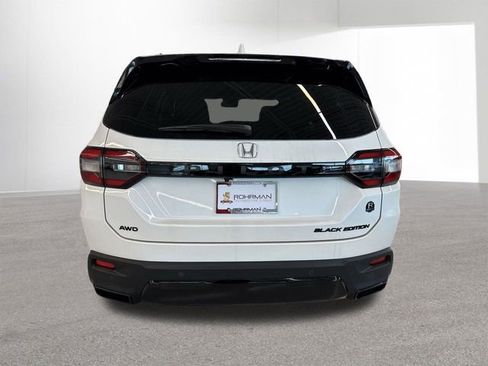 New 2026 Honda Pilot Black Edition image 33