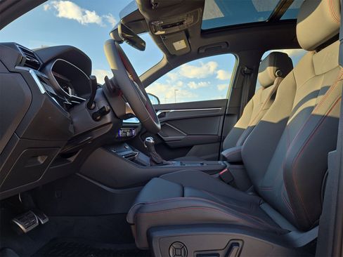 New 2025 Audi Q3 2.0T Premium Plus image 16