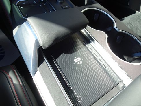 Used 2024 Acura MDX A-Spec image 17