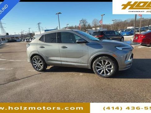 Certified 2024 Buick Encore GX Avenir w/ Avenir Technology Package image 10