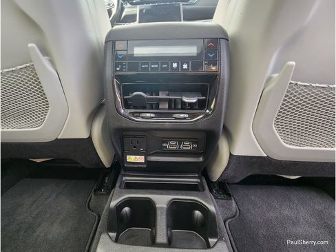 Used 2021 Jeep Grand Cherokee L Overland w/ Luxury Tech Group IV AWD/4WD image 53