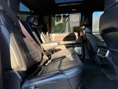 Used 2024 Ford F250 Platinum image 24